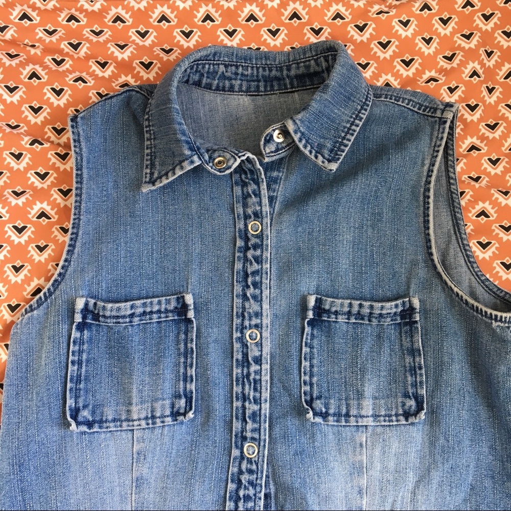 Vintage sleeveless denim tank